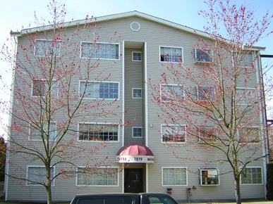 Royal Manor